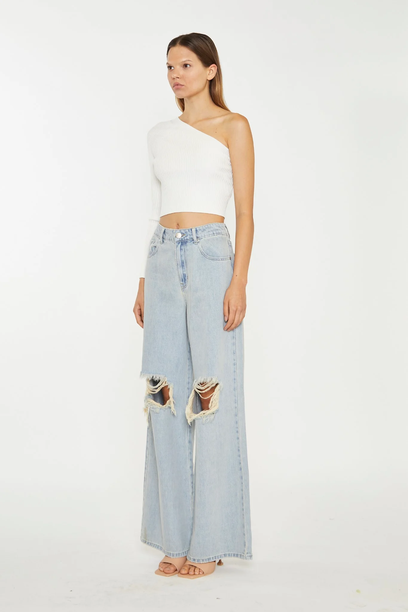 Authentic-Bleach-Wash Distressed Wide Leg Jeans - Image 3
