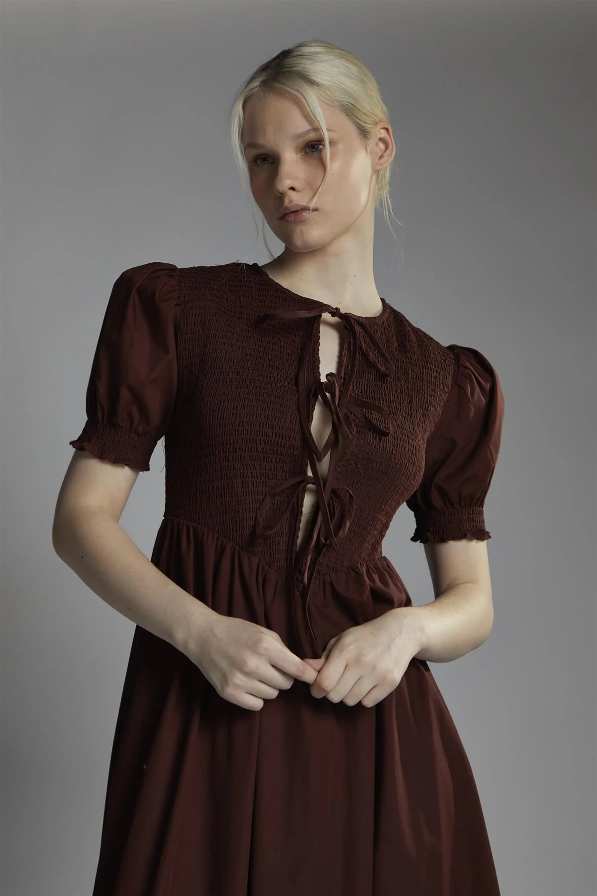 Burgundy Short-Puff-Sleeve-Tie-Front Maxi-Dress - Image 4