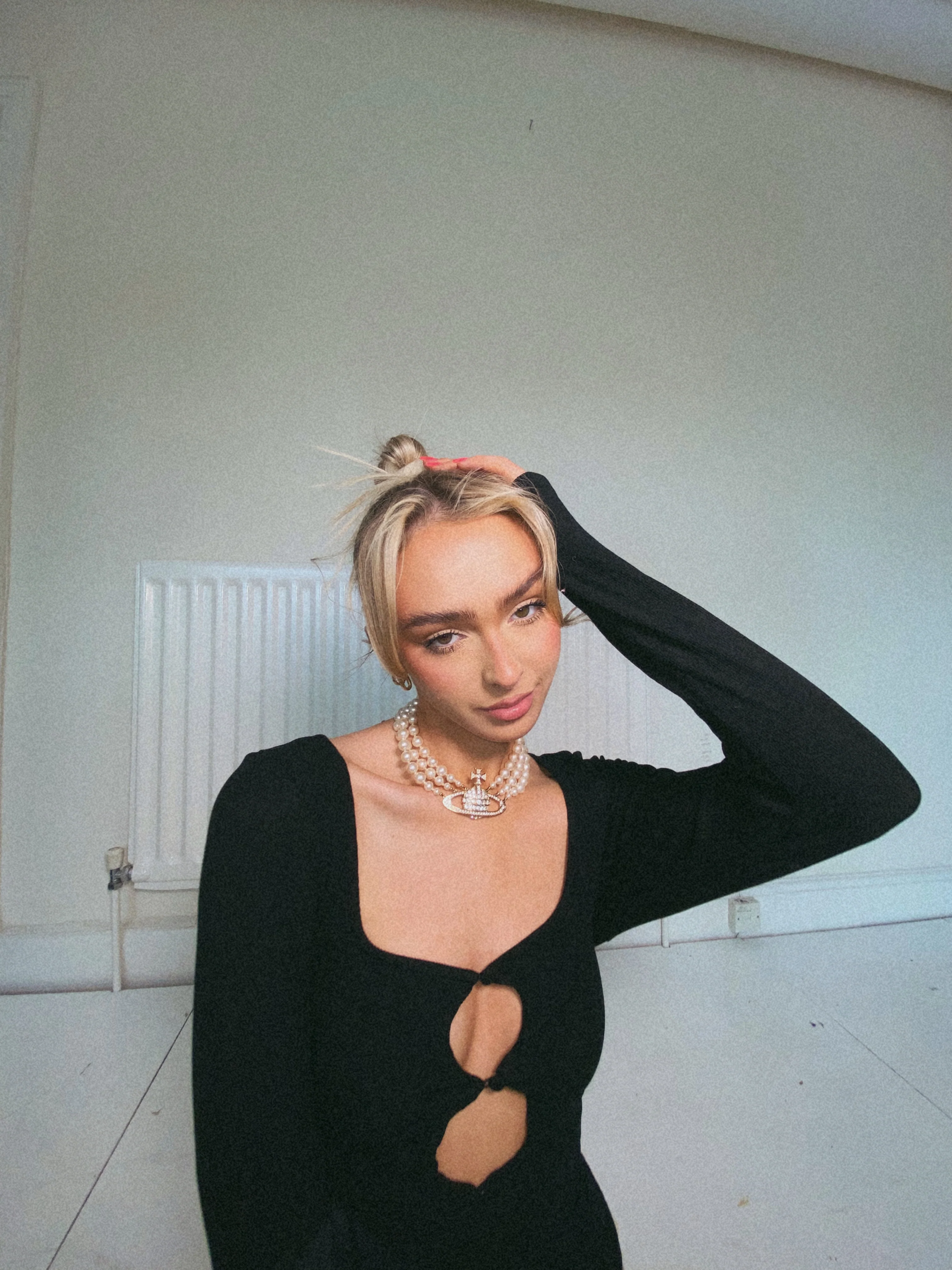 Glamorous Black Rib Knit Bodysuit with Keyhole Cut-out Detail - Image 3