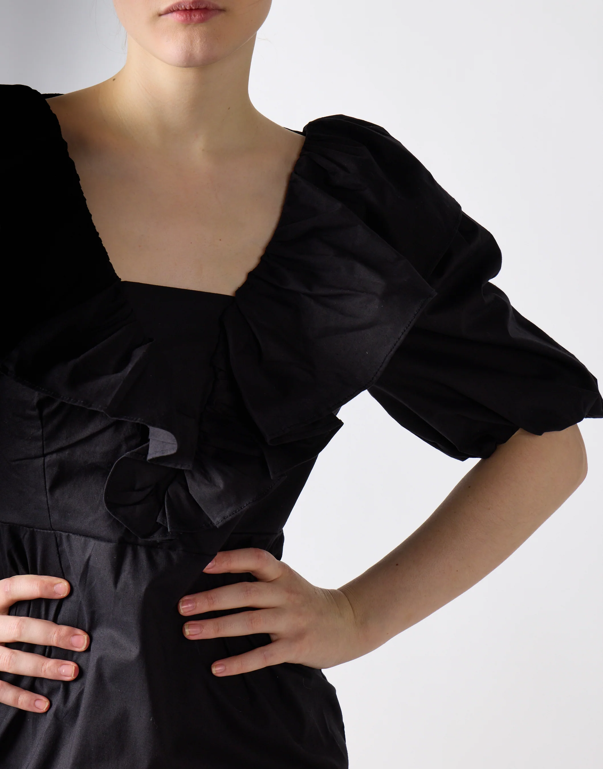 Glamorous Black Ruffle Puff Shoulder Mini Dress - Image 3