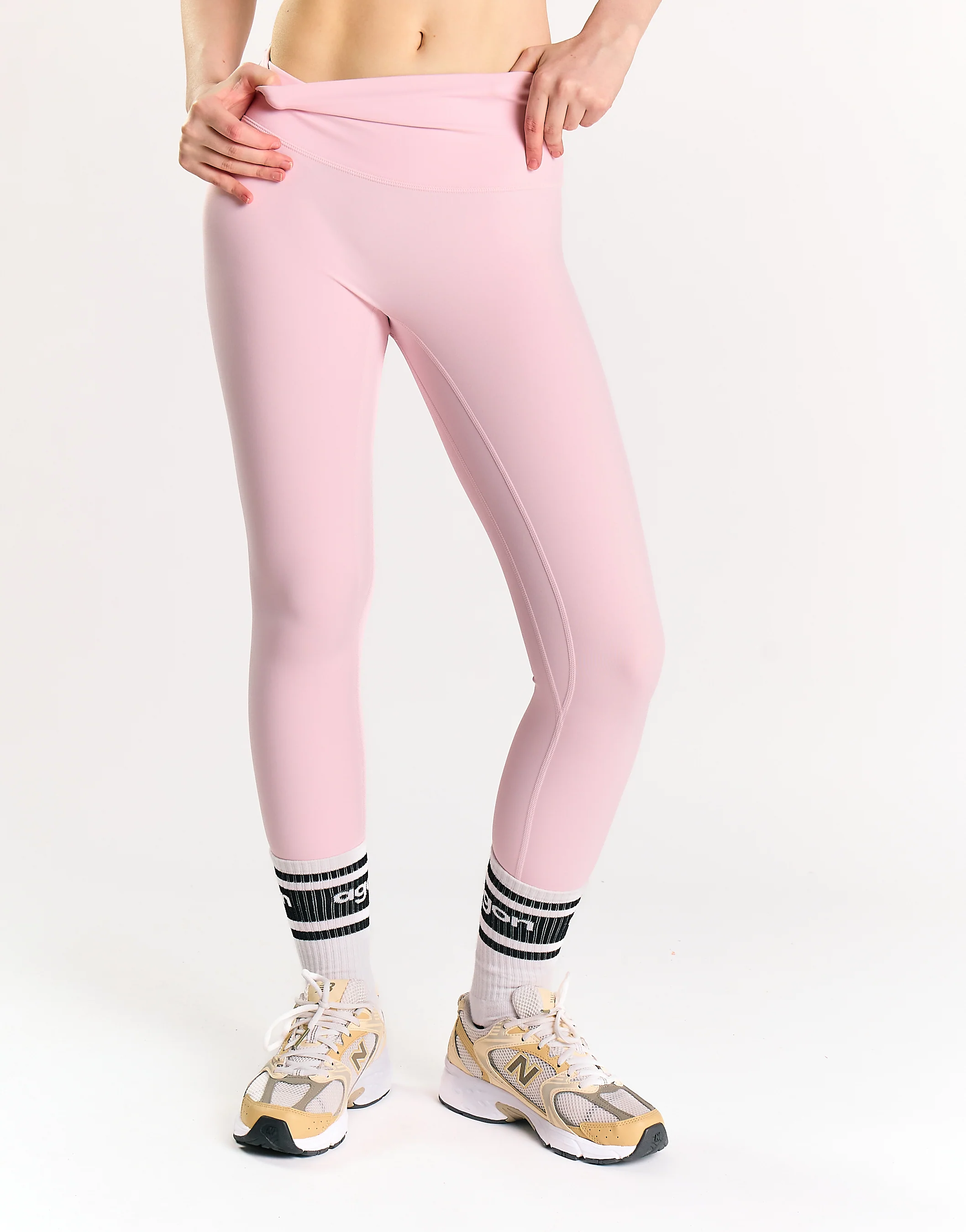 Glamorous Move Light Pink Seamless Leggings - Image 4