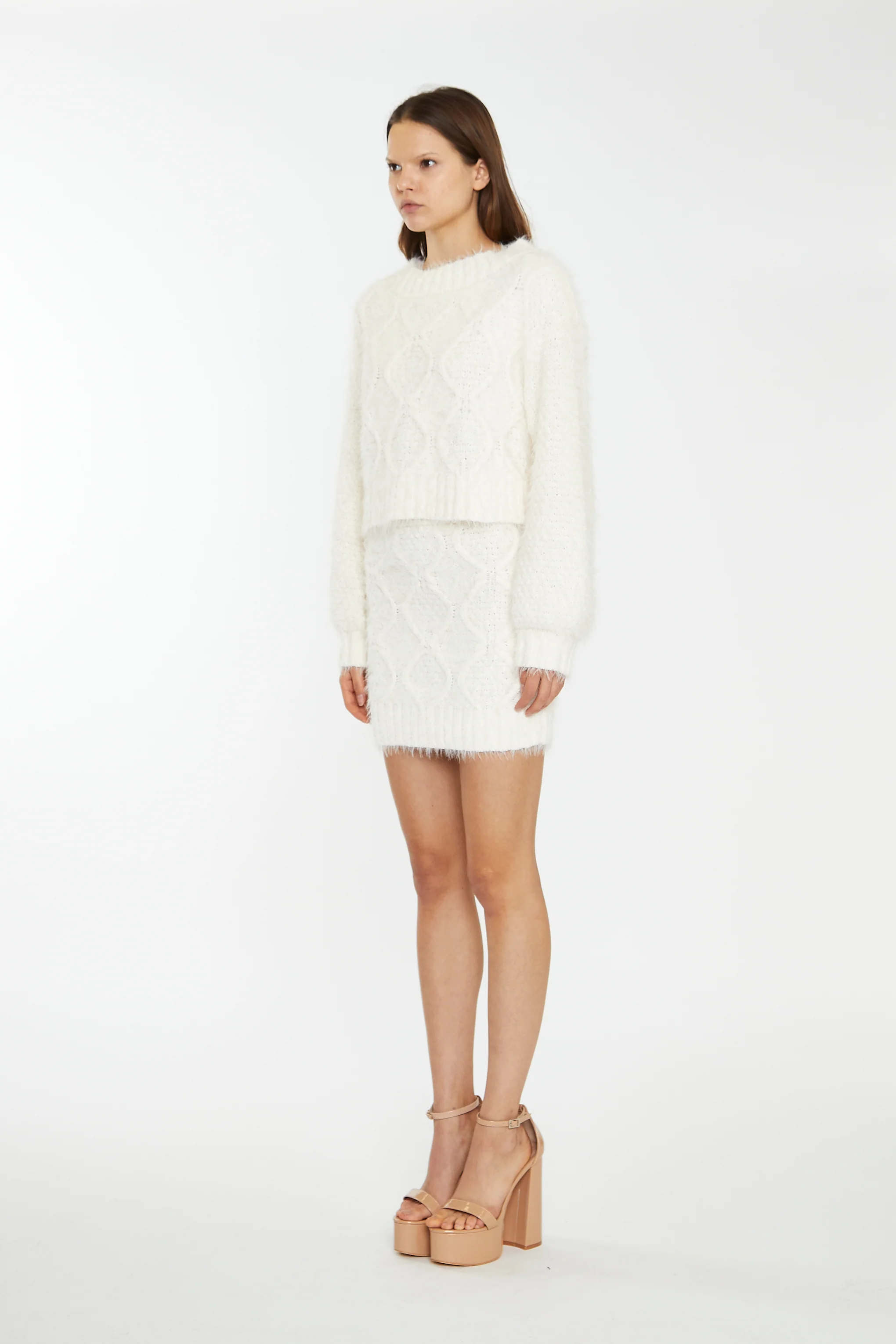Glamorous Off White Knitted Mini Skirt - Image 4
