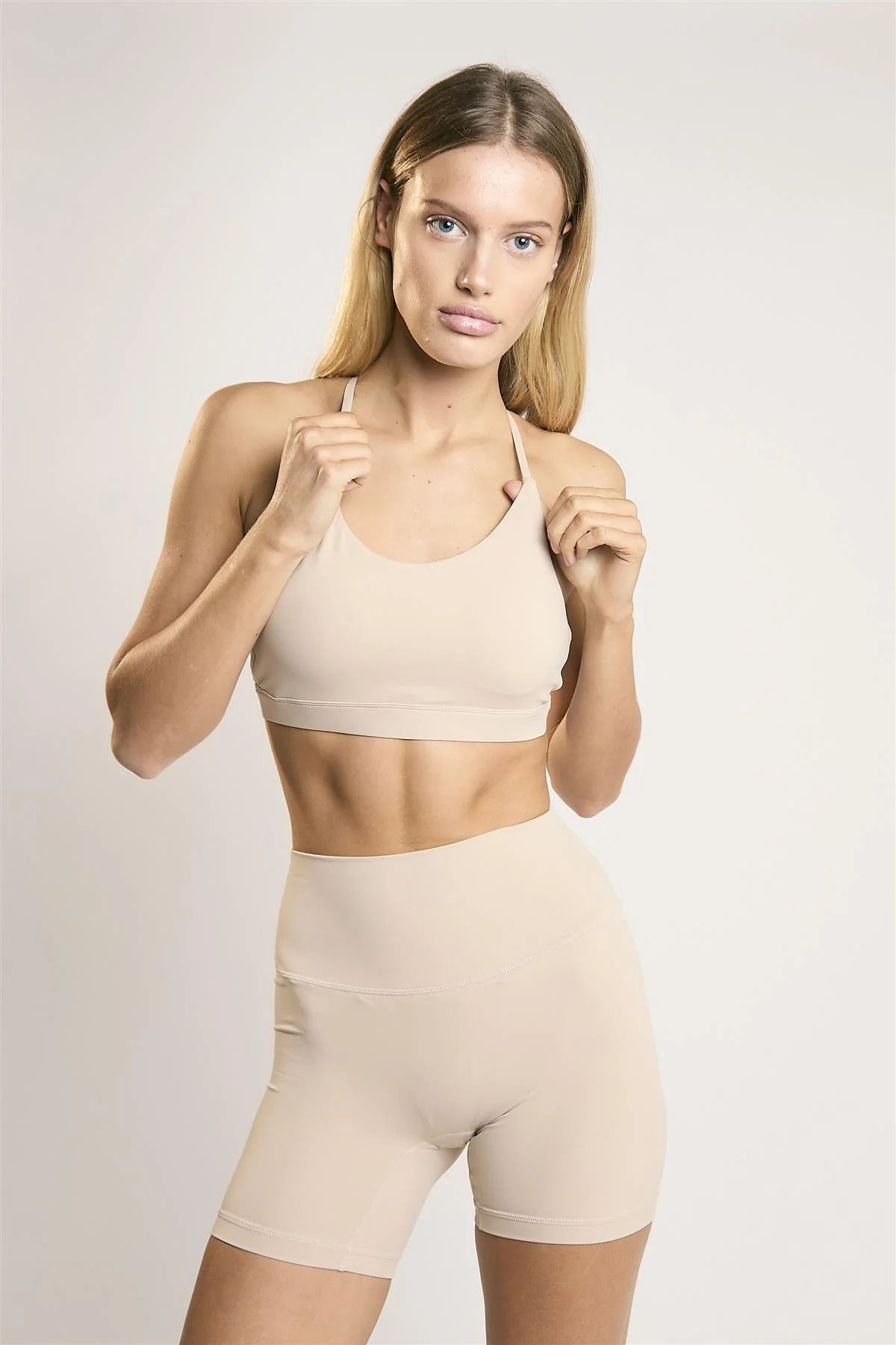 Signature Seamless Cycling Shorts in Cream - Image 3