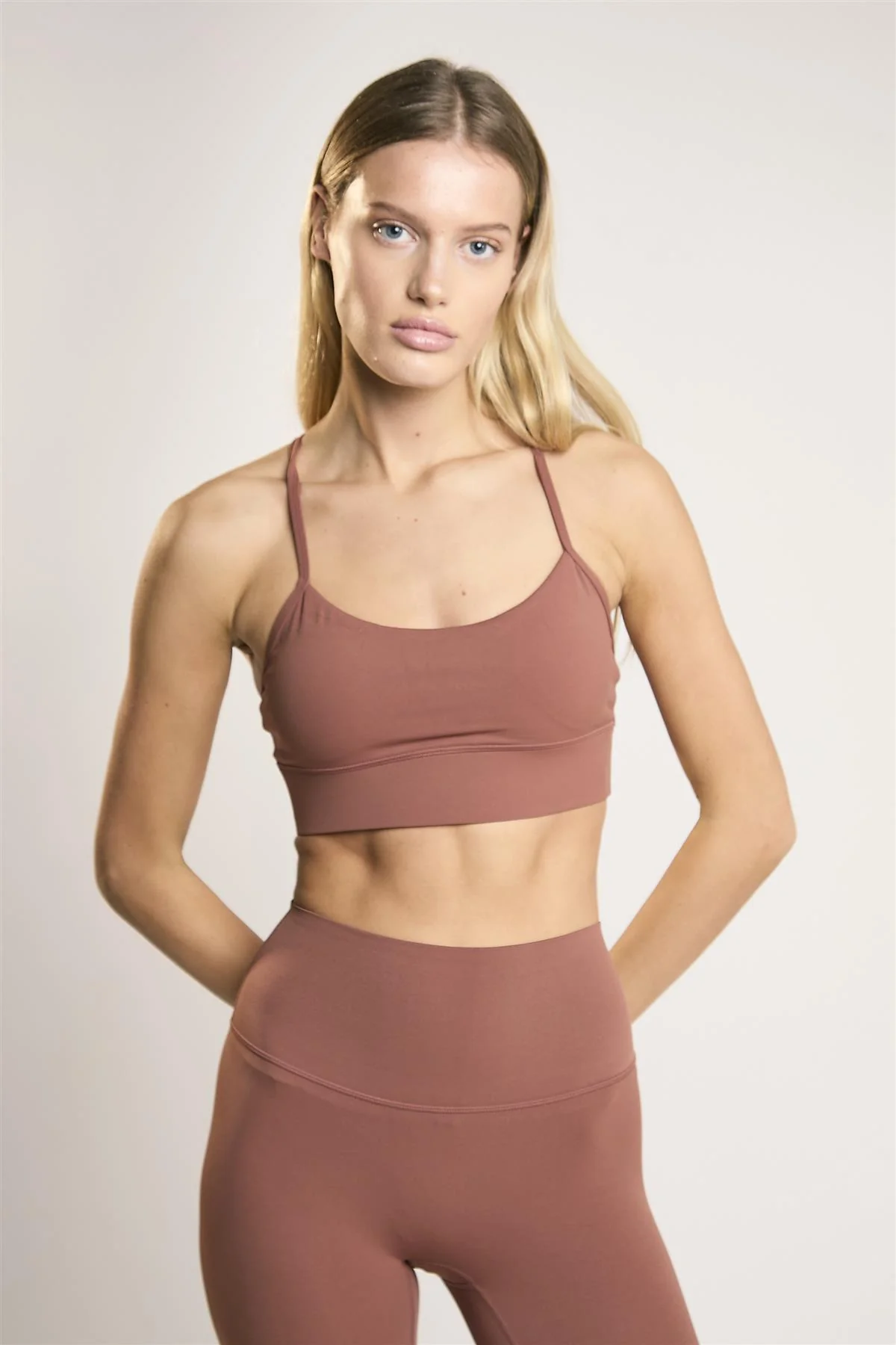 Signature Sienna Scoop-Neck Crop-Top - Image 3