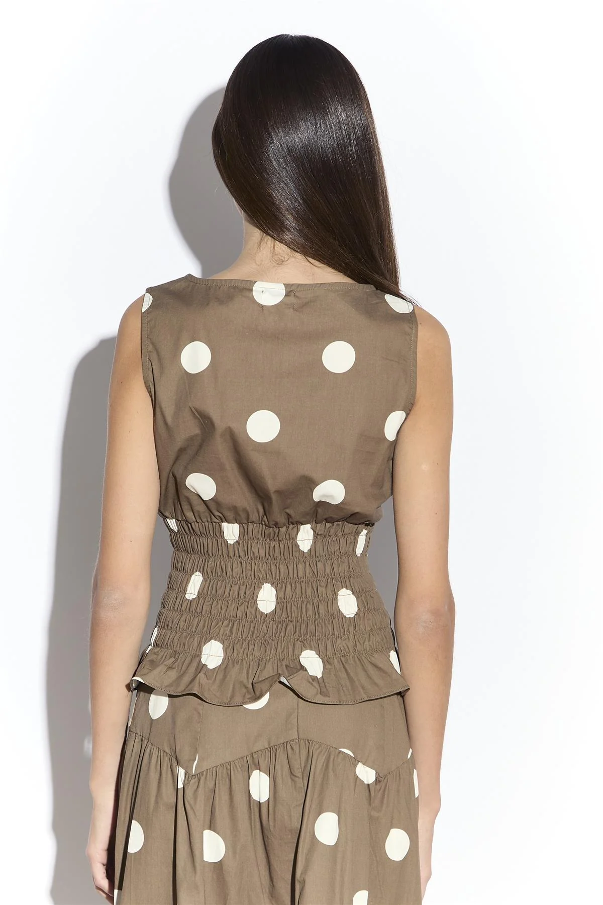 Taupe White Spot Sleeveless Shirred Top - Image 4